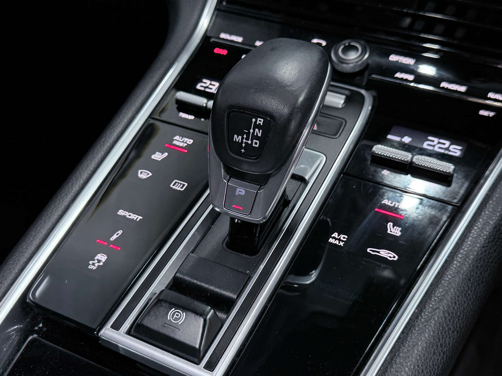 Porsche Panamera Panamera 4 E-hybrid Grey #59
