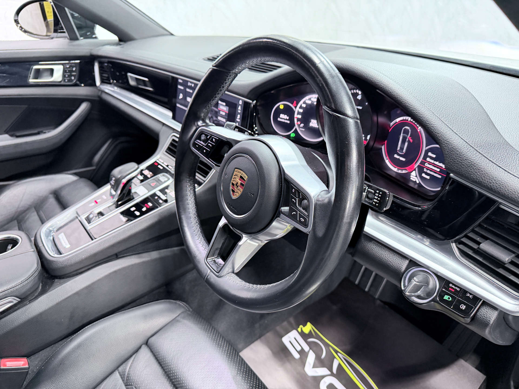 Porsche Panamera Panamera 4 E-hybrid Grey #55
