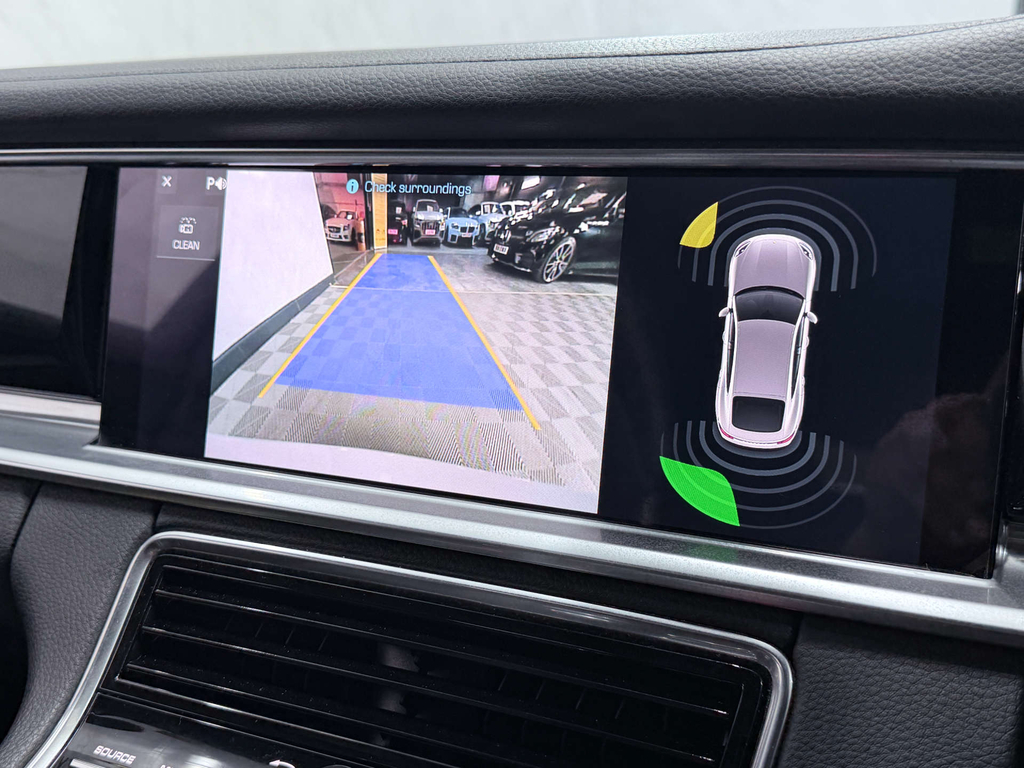 Porsche Panamera Panamera 4 E-hybrid Grey #63