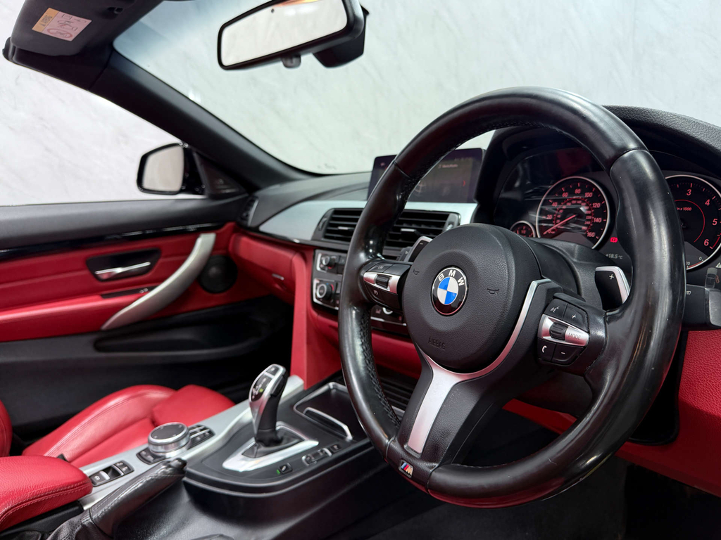 BMW 4 Series M Sport Black #34