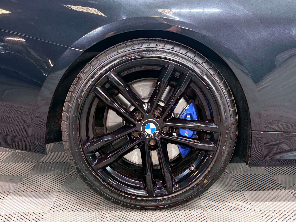 BMW 4 Series M Sport Black #26