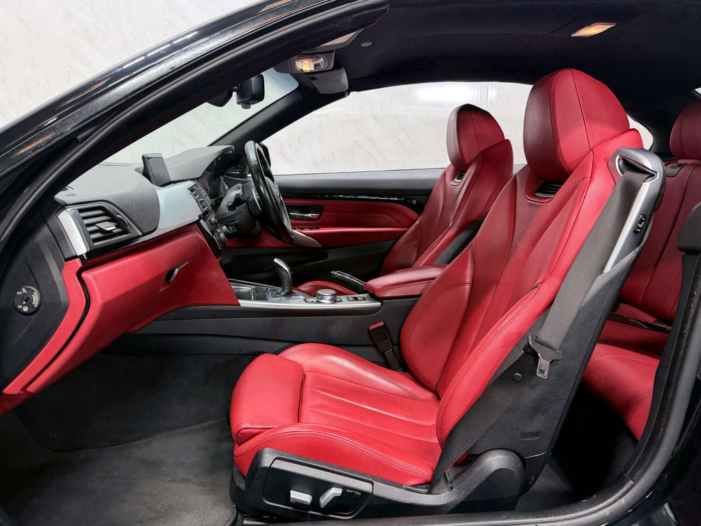 BMW 4 Series M Sport Black #53