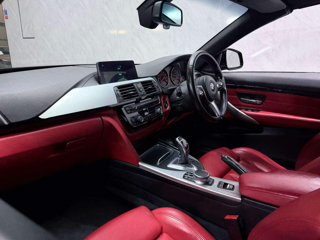 BMW 4 Series M Sport Black #50