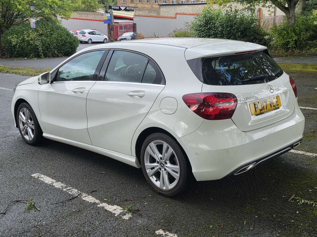Mercedes-Benz A Class 1.5 A 180 PJ17VLE White #6