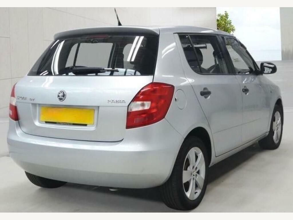 Skoda Fabia Hatchback Red #7