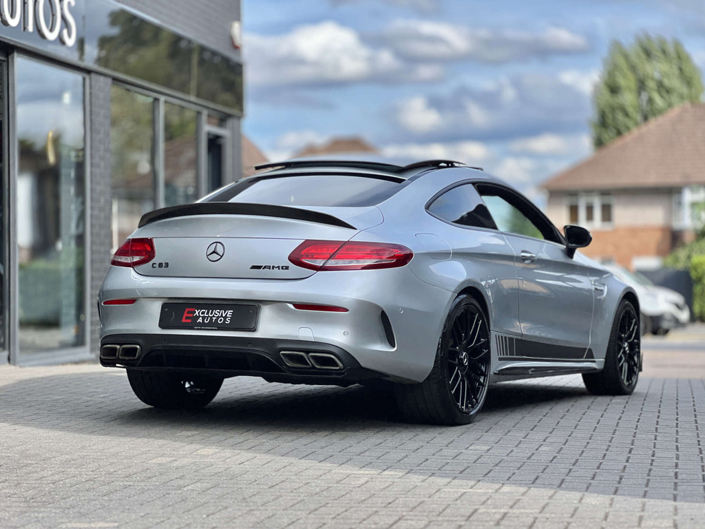 Mercedes-Benz C Class V8 Biturbo Amg Premium Carbon Bodykit Pan Ro #3