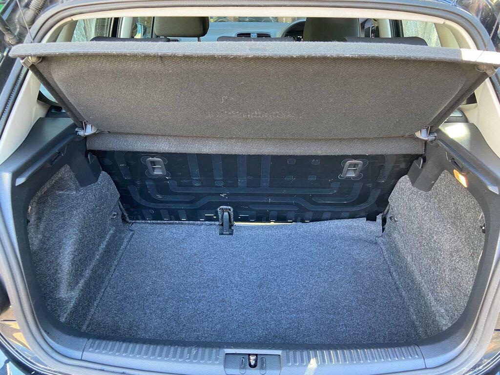 Volkswagen Polo Hatchback Black #16