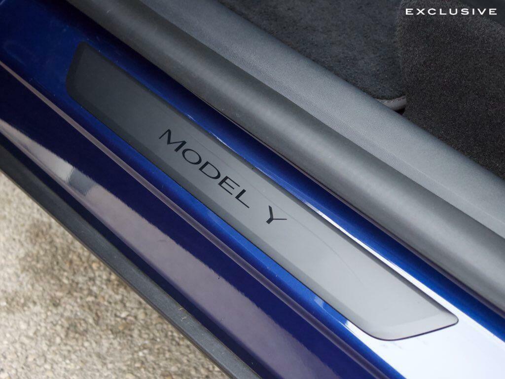 Tesla Model Y Dual Motor Long Range Suv 4Wde White #29