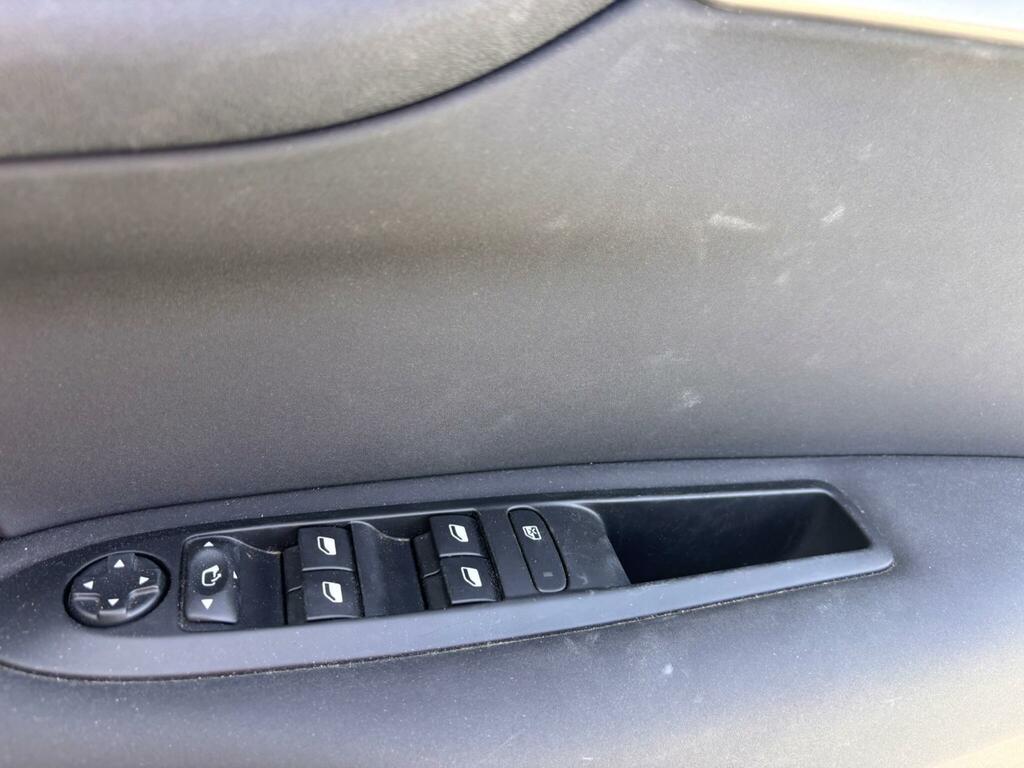 Citroen C4 E-hdi Vtr Plus Egs Silver #29