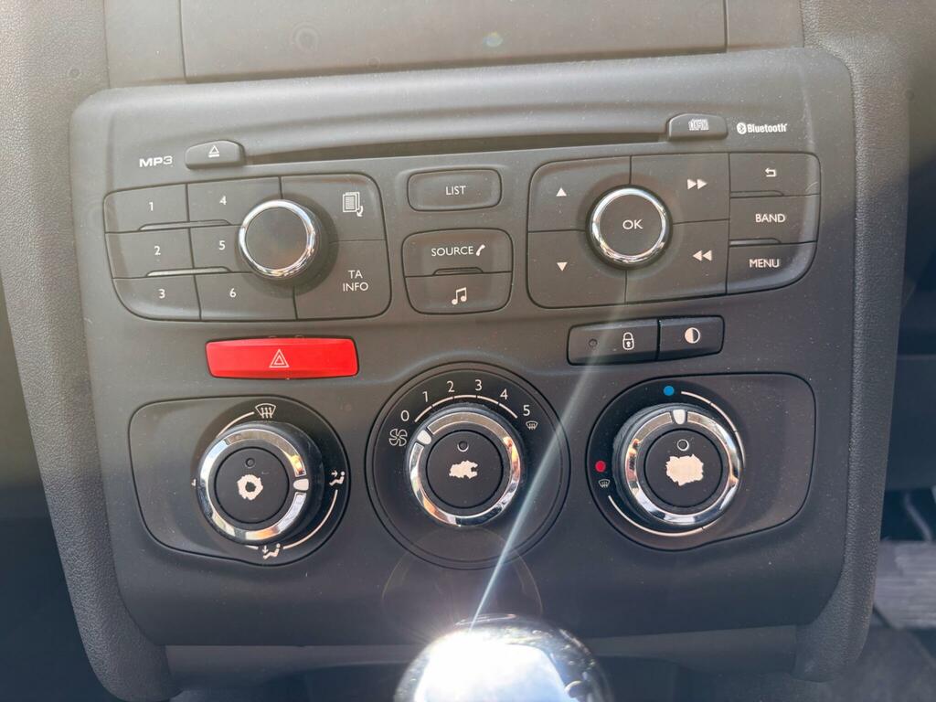 Citroen C4 E-hdi Vtr Plus Egs Silver #28