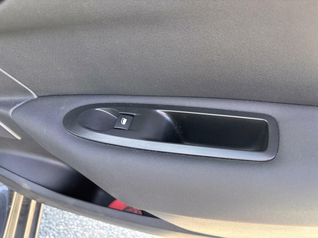 Citroen C4 E-hdi Vtr Plus Egs Silver #31