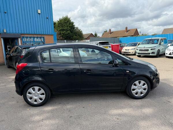 Vauxhall Corsa 1.2 16V Design Euro 5 Ac Black #2
