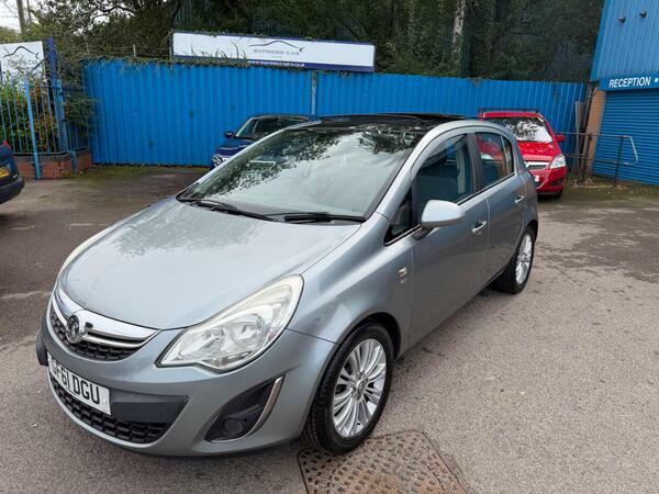 Vauxhall Corsa 1.4 16V Se Euro 5 Black #4
