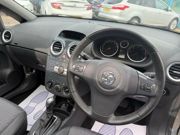 Vauxhall Corsa 1.4 16V Se Euro 5 Black #15