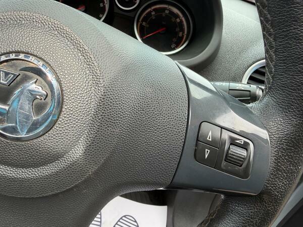 Vauxhall Corsa 1.4 16V Se Euro 5 Black #23