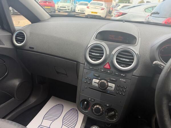 Vauxhall Corsa 1.4 16V Se Euro 5 Black #17