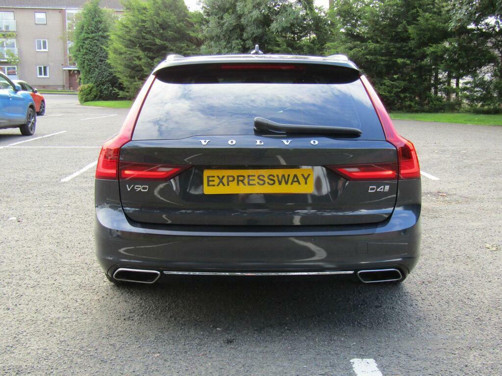 Volvo V90 D4 R-design White #14