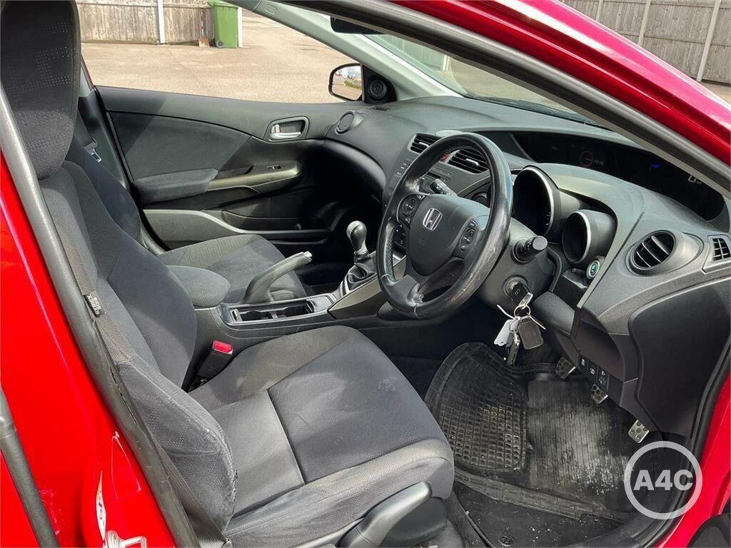 Honda Civic 1.8 I-vtec Es Euro 5 Ss Red #4