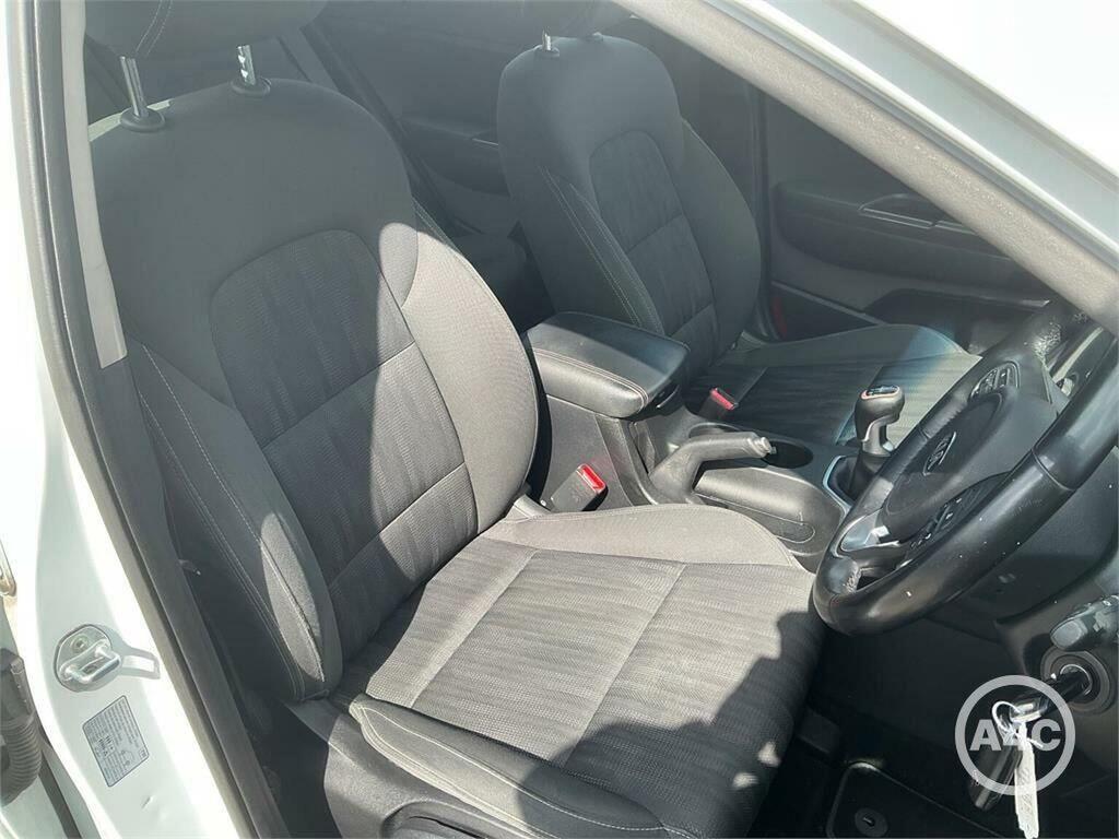 Kia Sportage 1.7L 2 Silver #10