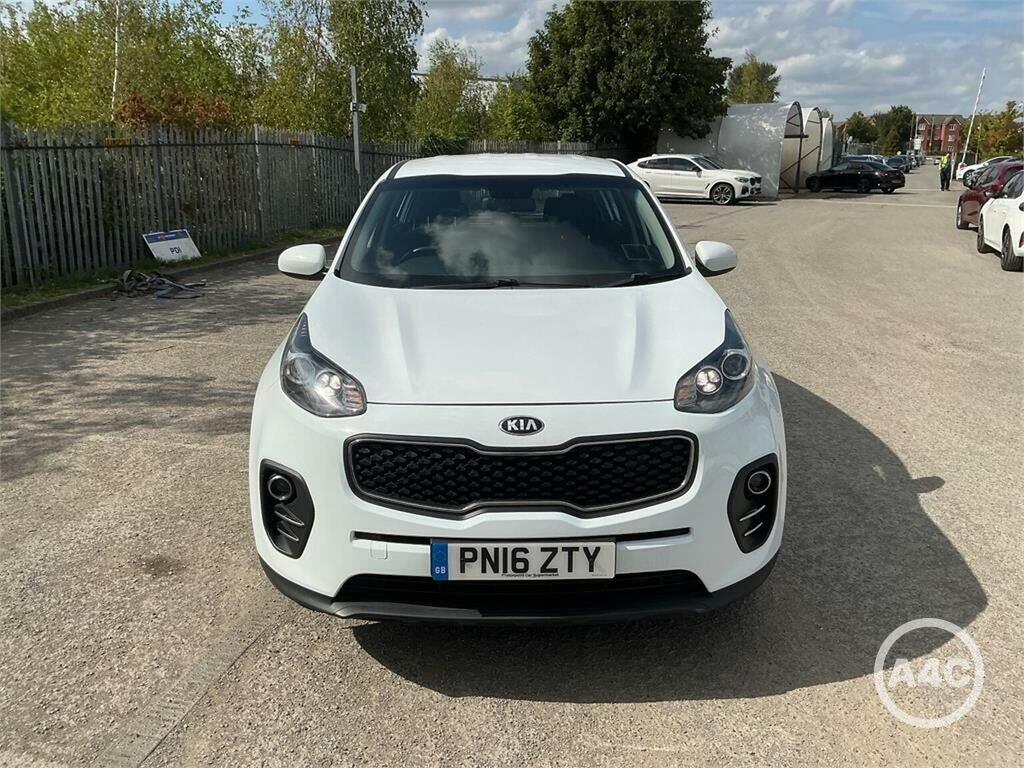Kia Sportage 1.6 Gdi 1 Euro 6 White #5