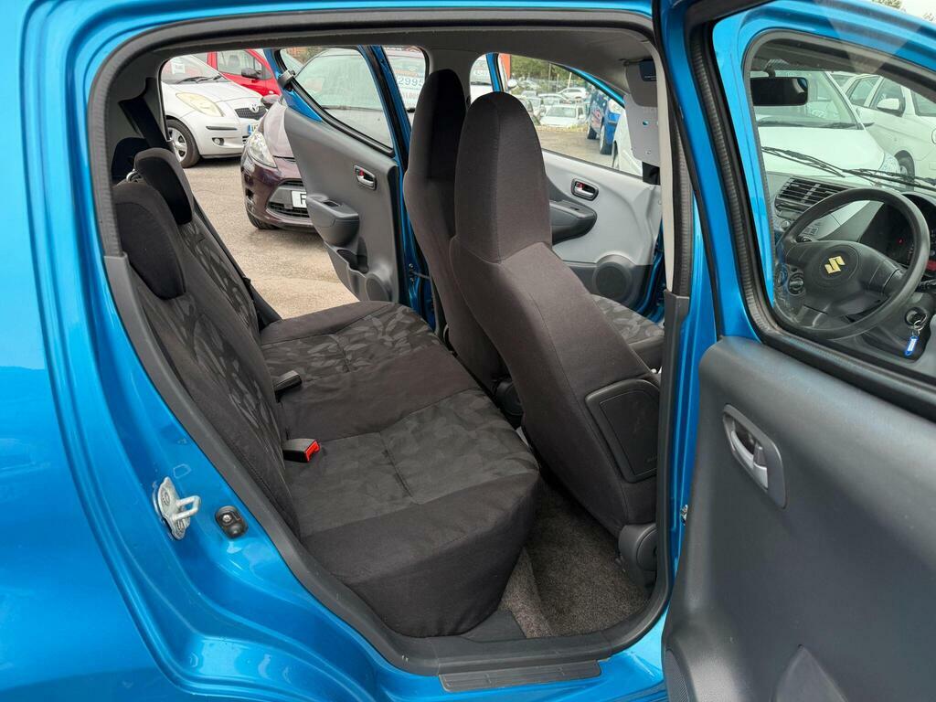 Suzuki Alto Hatchback White #15