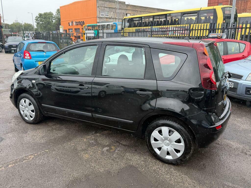 Nissan Note 1.6 Tekna Finance Red #8
