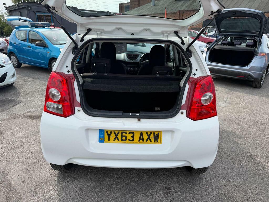 Suzuki Alto Sz White #7