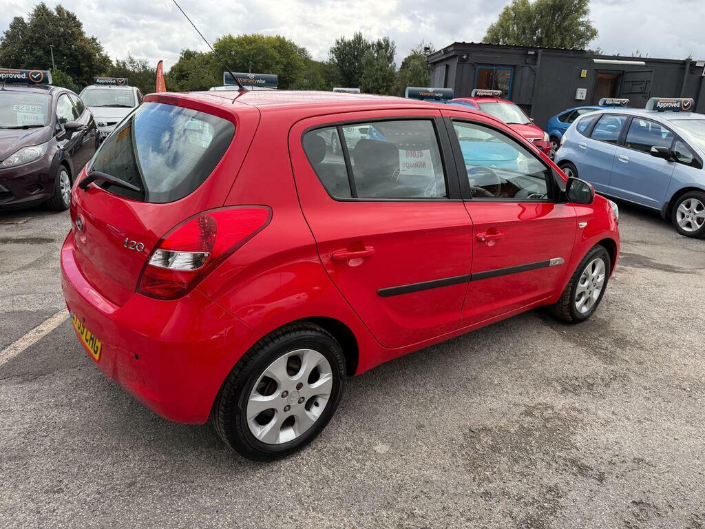 Hyundai I20 1.2 Classic 77 Bhp Red #9