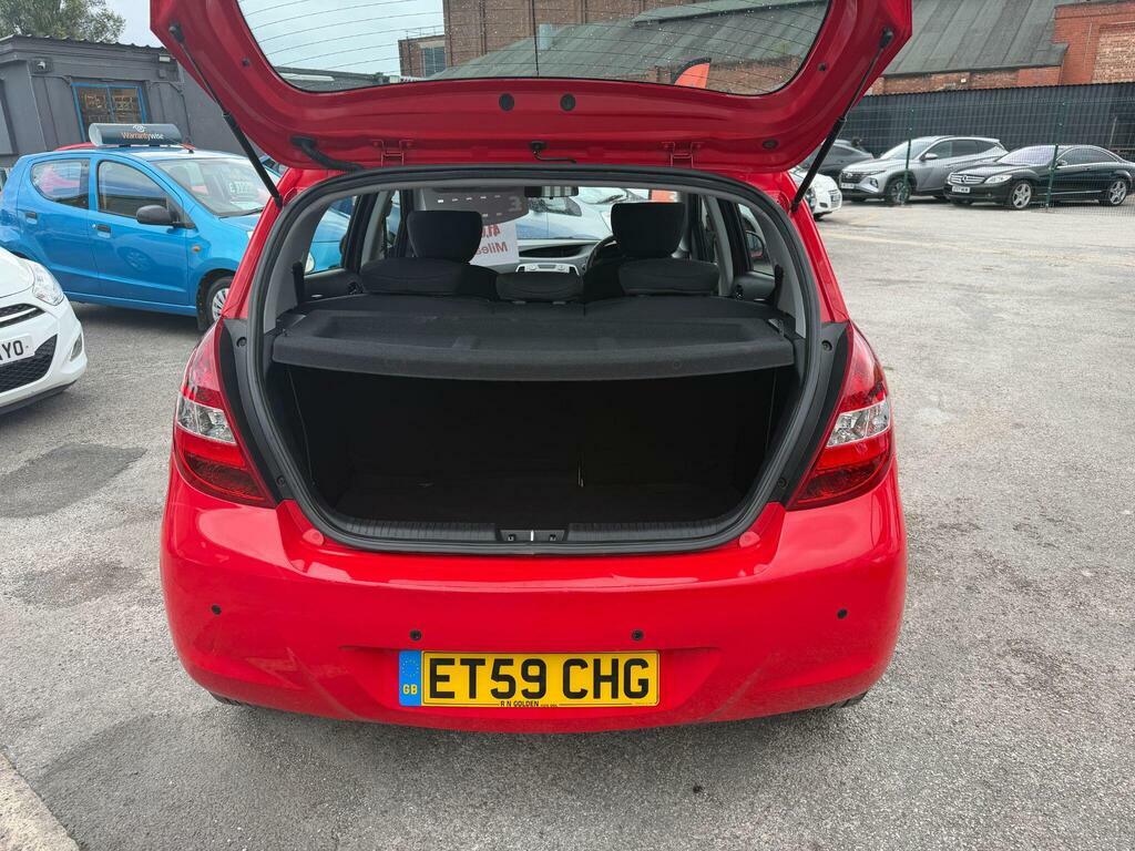 Hyundai I20 1.2 Classic 77 Bhp Red #7