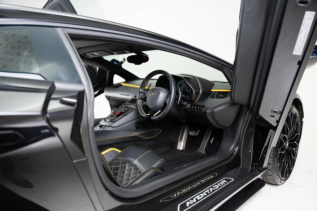 Lamborghini Aventador V12 Lp 740-4 S Black #2