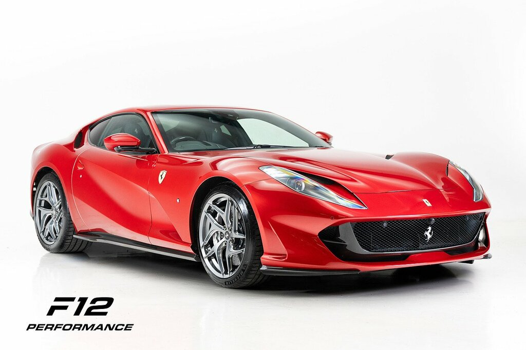 Ferrari 812 Superfast V12 Red