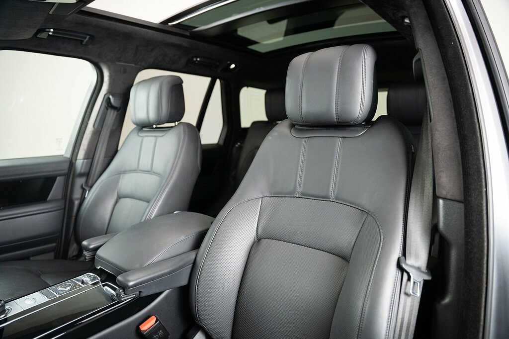 Land Rover Range Rover D300 Westminster Black Grey #21
