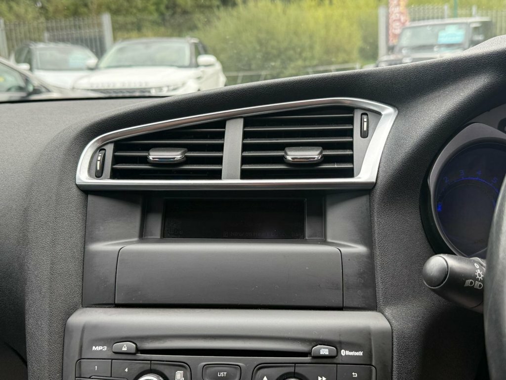 Citroen C4 1.6L Selection Black #16