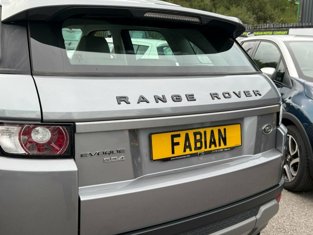 Land Rover Range Rover Evoque 2.2 Sd4 Dynamic 190 Bhp White #10