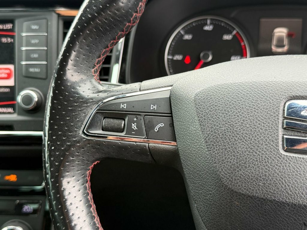 Seat Ateca 2L Fr White #5