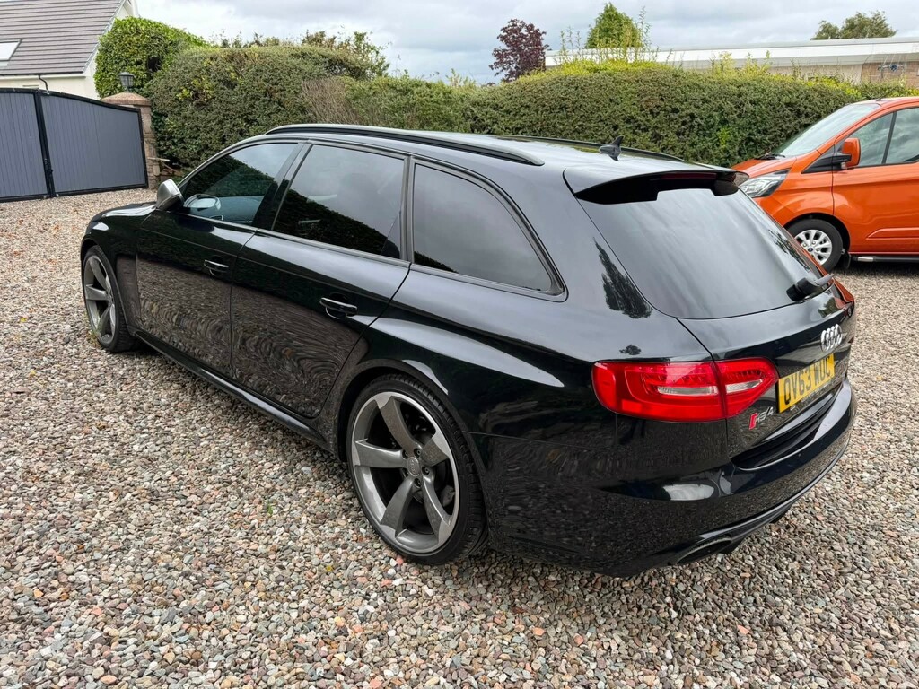 Audi RS4 Avant 4.2 Fsi V8 Black #5
