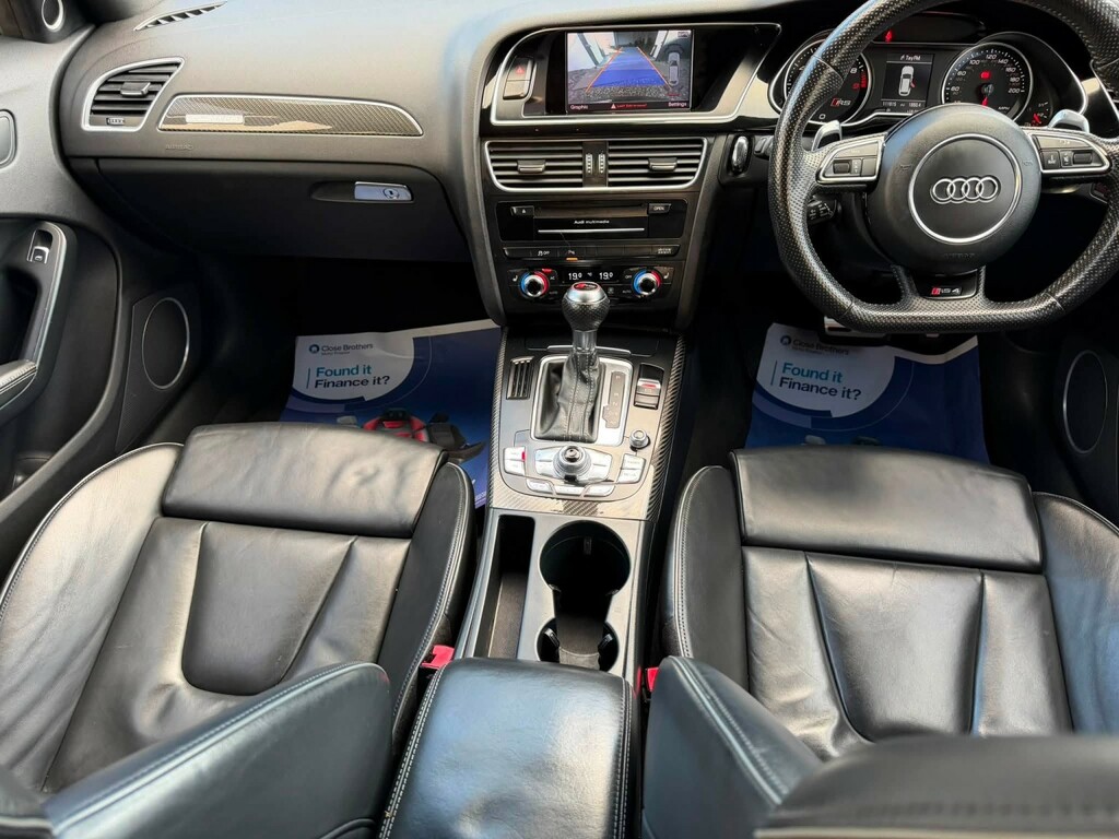 Audi RS4 Avant Estate Black #8