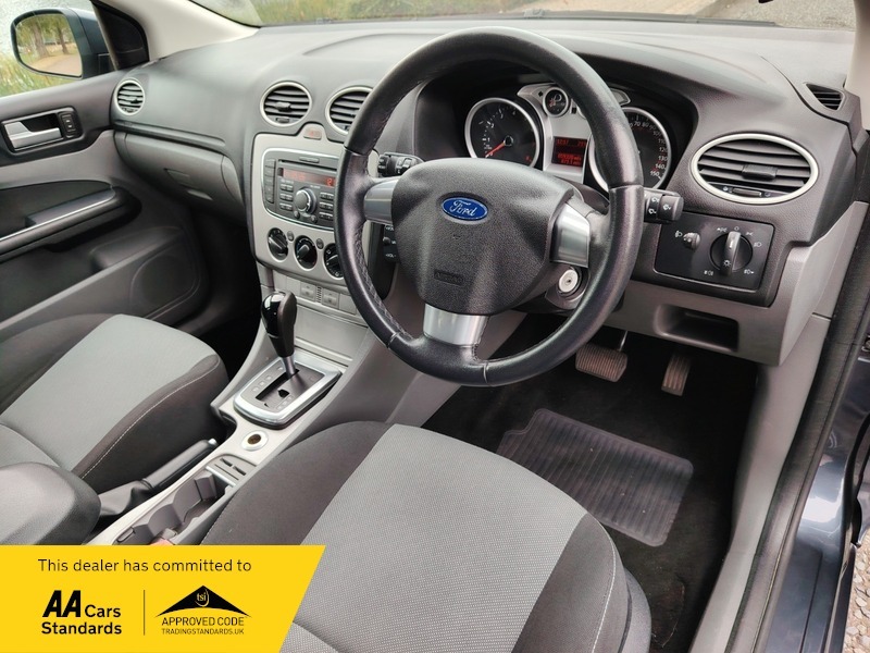 Ford Focus Estate Black #22