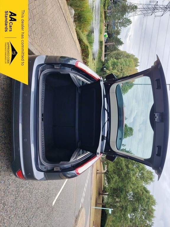 Ford Focus 1.6 Zetec Hatchback Grey #6