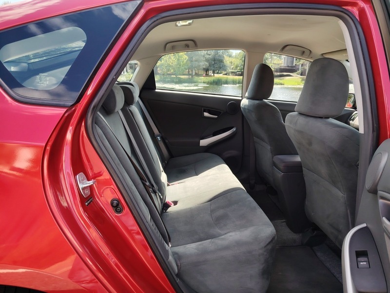 Toyota Prius Hatchback Black #20