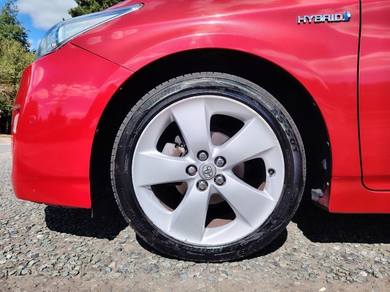 Toyota Prius Hatchback Black #10