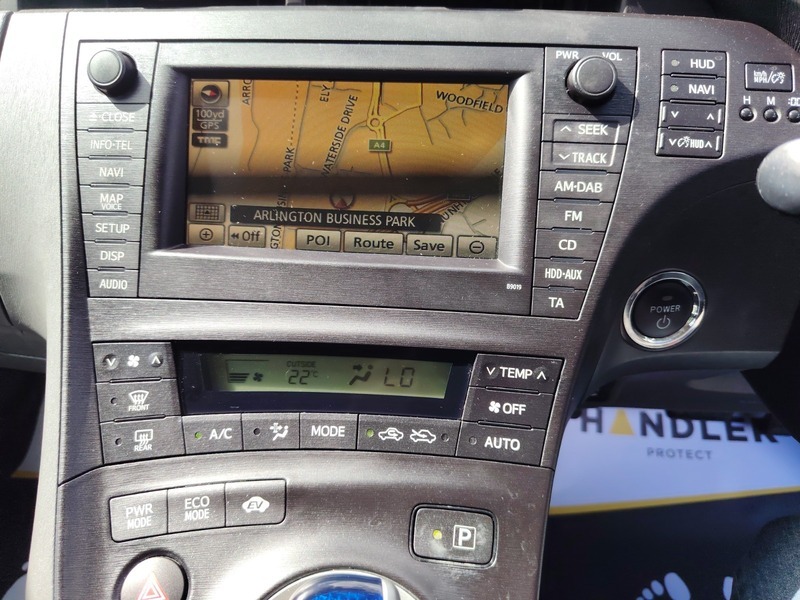 Toyota Prius Hatchback Black #24