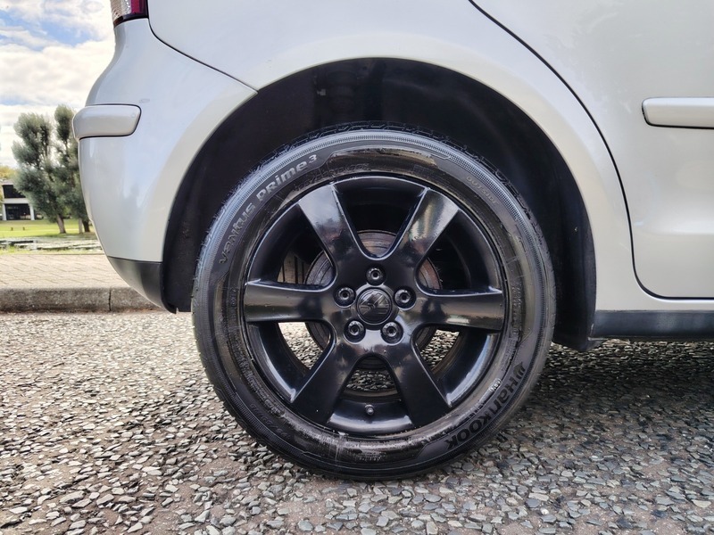 Volkswagen Polo Match Silver #18