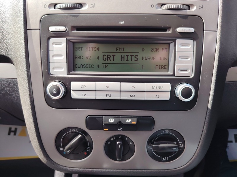 Volkswagen Golf 1.6 S Fsi 114 Bhp Grey #31