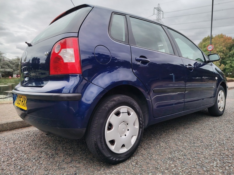 Volkswagen Polo Se Blue #16