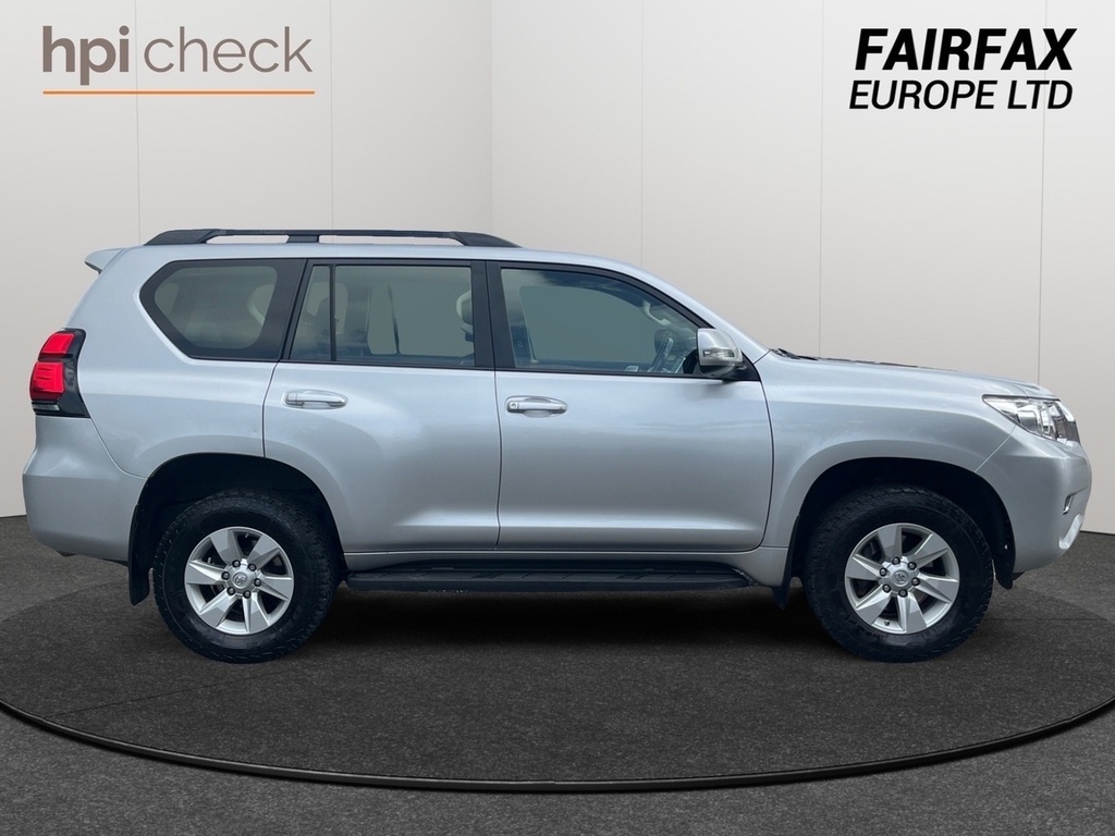 Toyota Land Cruiser D Active U436 Ulez Silver #5