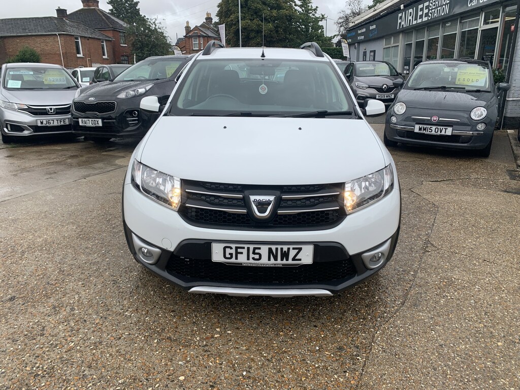 Dacia Sandero Stepway 0.9 Stepway Laureate Tce 90 White #3