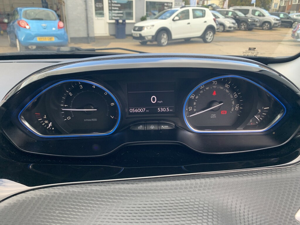 Peugeot 2008 Allure Grey #14