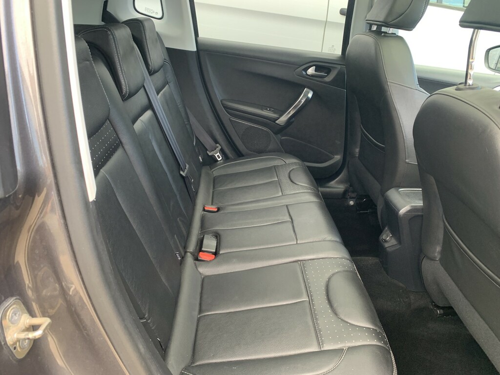 Peugeot 2008 Allure Grey #11