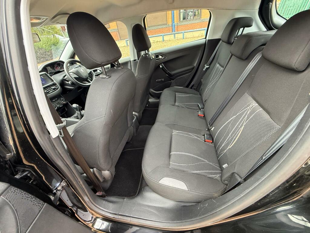 Peugeot 208 Active Blue #18
